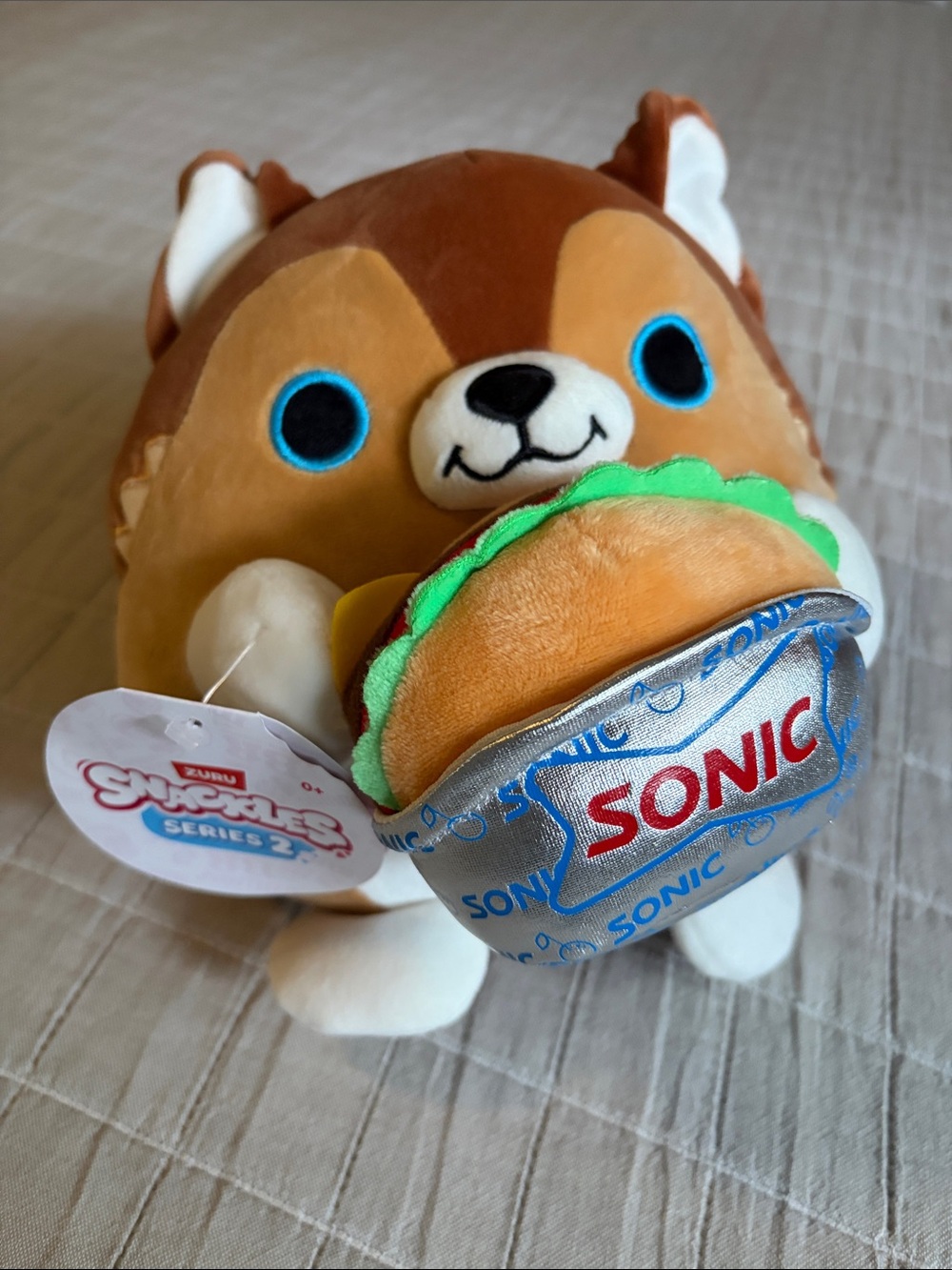 NWT SONIC Lucas Zurich SNACKLES Brown and Tan Husky with Sonic Taco Plush